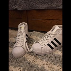 Women’s Adidas Originals Pro Model Classic Shoes